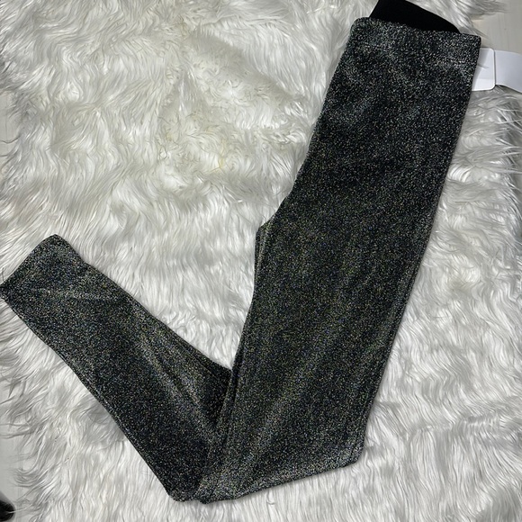 SILVER & BLACK LEGGINGS SZ MEDIUM - Picture 2 of 4